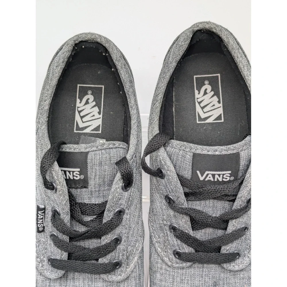 Vans Youth Size 5 Gray Lace Up Low Top Skate Sneakers Canvas Casual Shoes